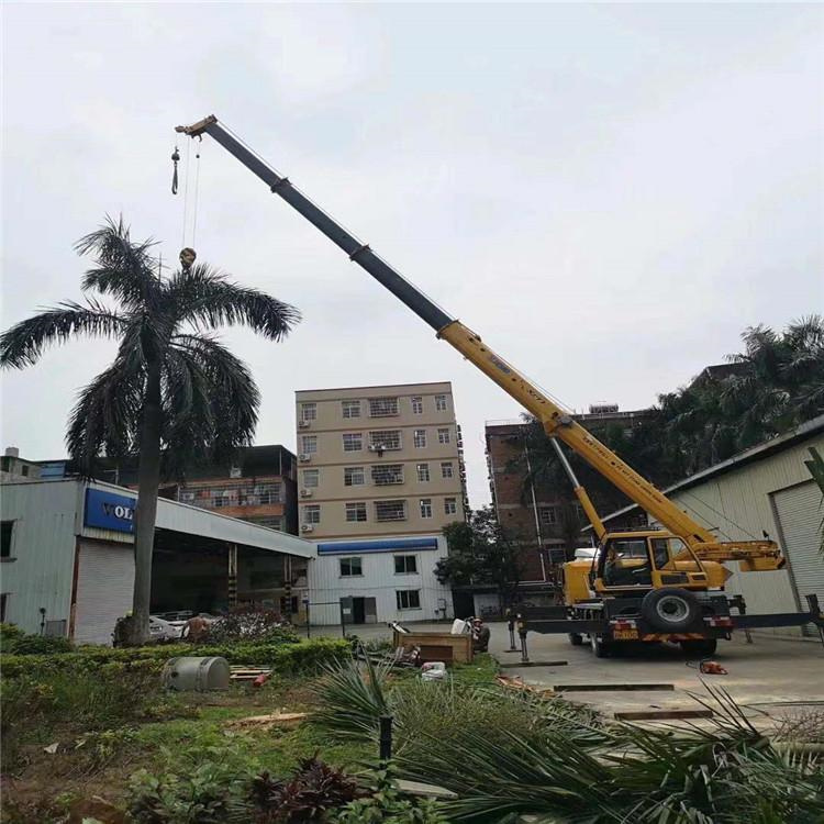 横峰县12吨吊车出租一天的收费标准是什么