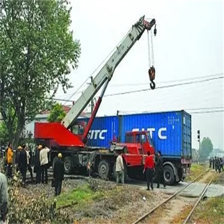 横峰县如何快速找到附近的吊车救援公司