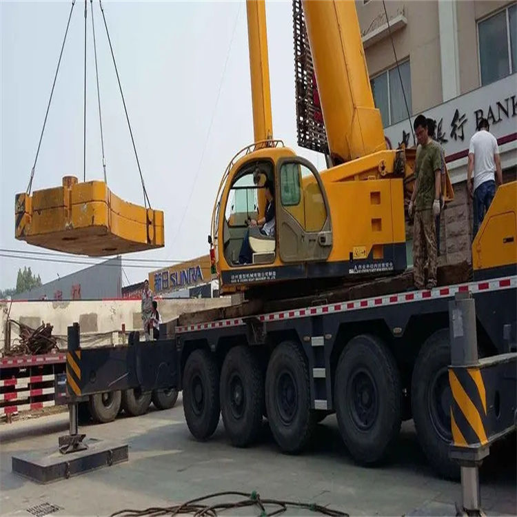 横峰县当地吊车出租|机器吊装|75吨|工厂搬迁服务